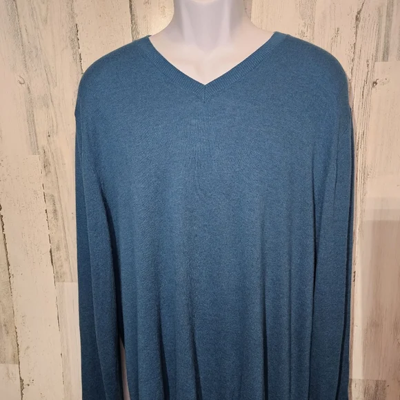 Banana Republic Luxe Sweater Collection V-Neck Mens XL Blue Soft Long Sleeve - Picture 2 of 8